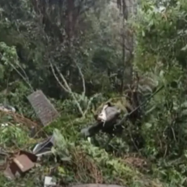 Policía dice que el accidente de helicóptero en Antioquia fue provocado por el mal clima de la zona.