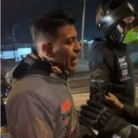 Imagen de concejal de Bogotá por nota sobre su pelea con un policía