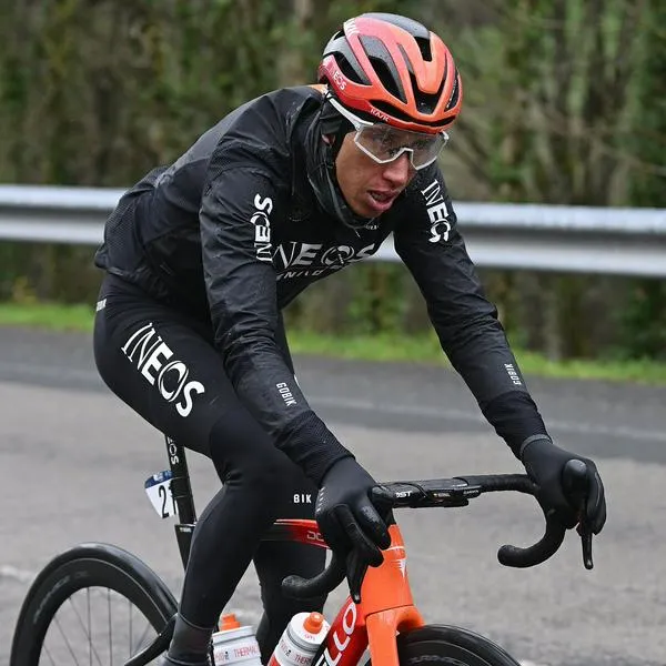 Egan Bernal terminó segundo en la etapa de la O Gran Camiño.