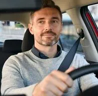 Conductores de carros en Colombia, así pueden evitar el comparendo por estado de llantas, el cual asciende a 650.000 pesos en 2024.