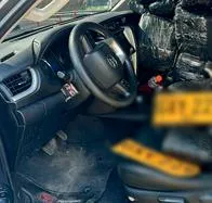 Hombre intentó huir de operativo en vía La Pintada-Bolombolo y estrelló la camioneta donde llevaba 650 kilos de marihuana