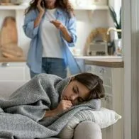 Madre ibaguereña pide ayuda a la EPS de su hija para viajar a control médico, por una rara enfermedad 