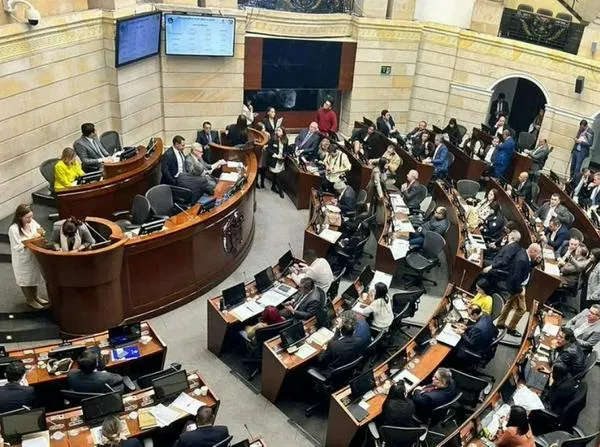 Gobierno le pide al Senado “cumpla su tarea” y debata la reforma pensional de Colombia
