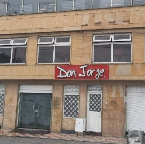 Quiénes son los dueños del restaurante Don Jorge, piqueteadero muy famoso en el sur de Bogotá por la rellena que vende. Su historia es particular.  