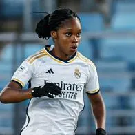 Linda Caicedo recibió el premio de la mejor jugadora de febrero del Real Madrid.
