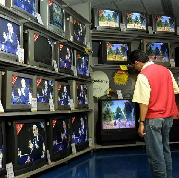 Foto de televisores, en nota de cuál es el televisor que más consume energía en Colombia.