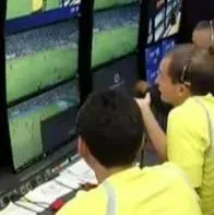La Fifa felicitó al fútbol colombiano por la implementación del VAR.