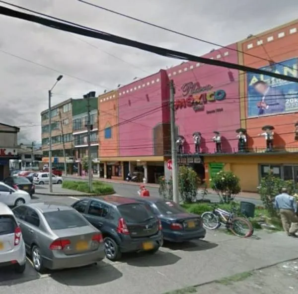 En Bogotá hay medidas para bares de la 85, Galerías, 'cuadra picha' y más zonas. La Alcaldía amplió la prórroga de un decreto para la rumba. 