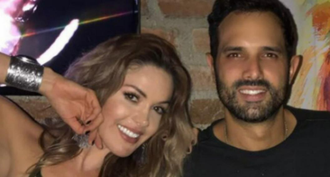 Alejandro Estrada reaparece con foto y mensaje, luego de beso entre Nataly Umaña y Melfi