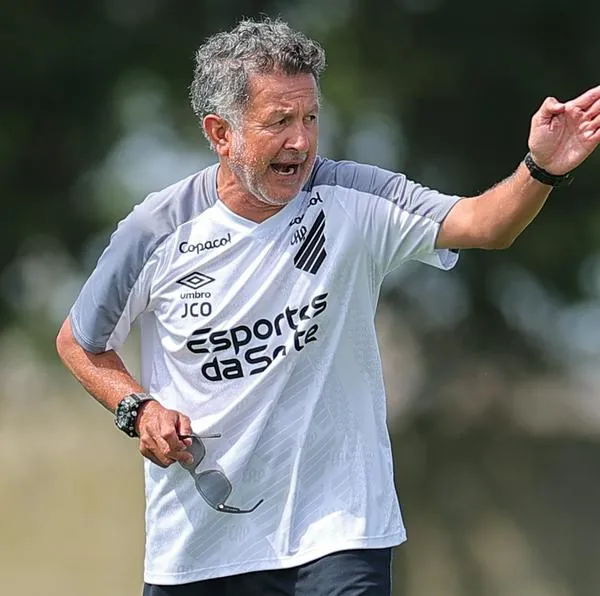 Carlos A. Vélez dio razón por la que Osorio salió de Paranaense; no fue por rendimiento