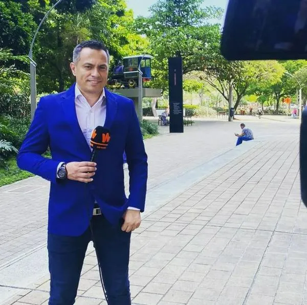 El periodista de Win Sports Julián Céspedes aseguró en sus redes sociales que hinchas de Millonarios lo robaron en Bogotá, cuando asistía a un concierto. 