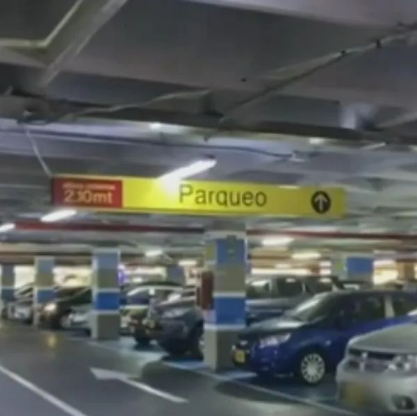 Parqueaderos de almacenes en Colombia reciben aterrizada y deberán responderles a clientes por casos en los que hayan robos de vehículos. 