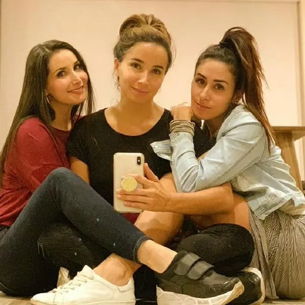 Majida Issa con sus hermanas, en nota sobre quién es la menos conocida