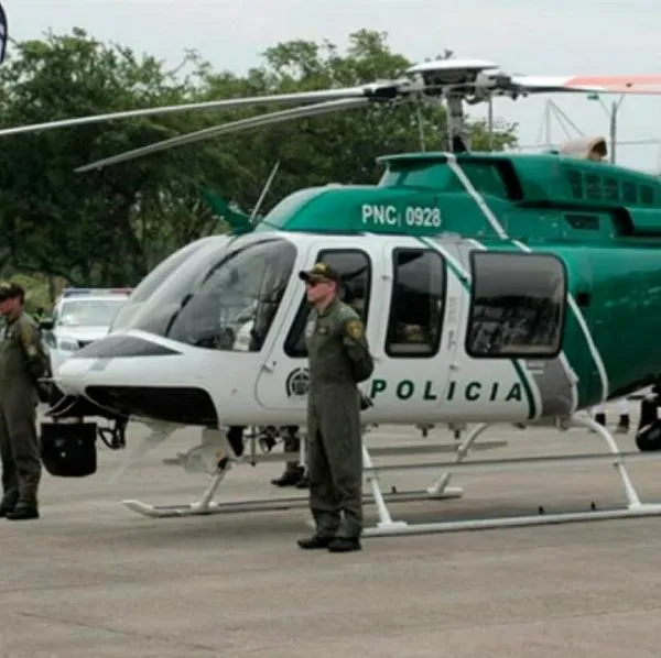 Helicóptero sobrevuela Bogotá.