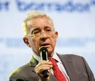 Uribe crítica que Mancuso sea gestor de paz y otros exparamilitares no: “¿Deben acusarme?”