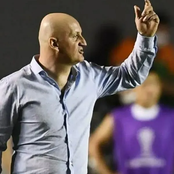 Pablo Repetto, técnico Atlético Nacional, dijo que las nóminas se arman en conjunto con la dirigencia.