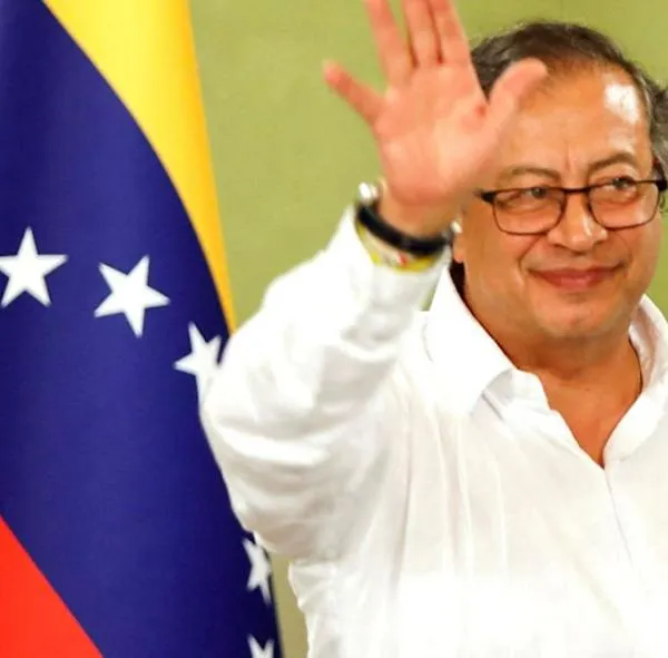 Gustavo Petro salió en defensa que Colombia compre gas a Venezuela a través de PDVSA, según él, porque deber ser un “complemento” al trabajo de Ecopetrol.