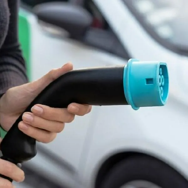 Stellantis, marca de carros eléctricos meterá unos 6.100 millones de dólares