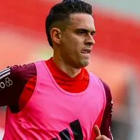 Críticas a Rafael Santos Borré por ser devuelto nuevamente de Europa: 