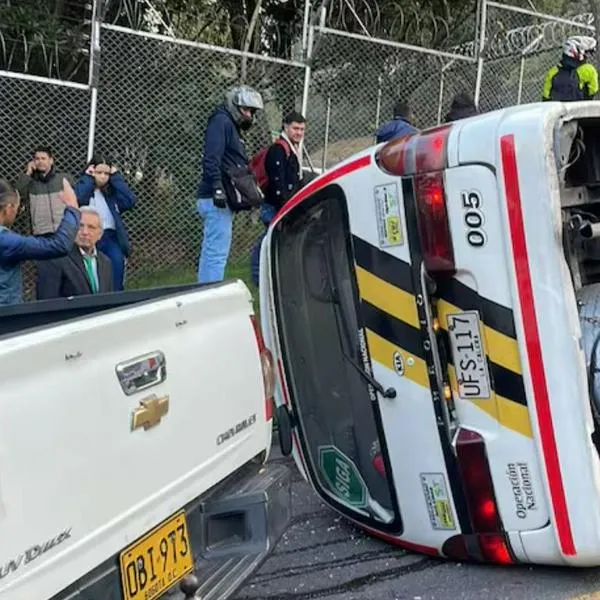 Accidente en Bogotá de ruta escolar: sargento iba manejando camioneta que chocó
