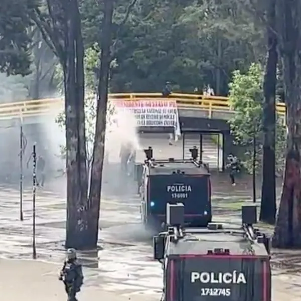 Disturbios en Universidad Nacional, de Bogotá, crea trancones en la calle 26