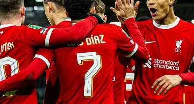 Cuánto cuesta la camiseta de Liverpool (original) con el nombre de Luis Díaz; es un platal