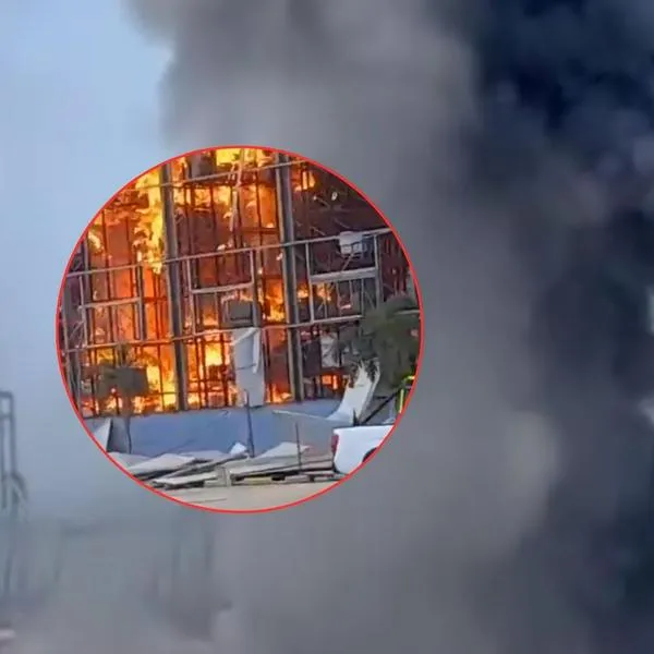 Incendio en bodega de Contecar de Cartagena luego de fuerte explosión: videos