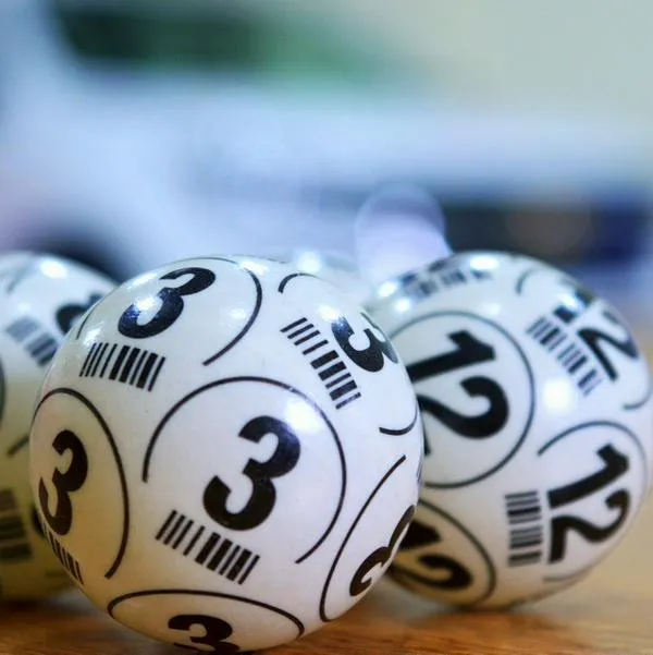 Números de lotería en nota sobre si el Baloto se puede ganar con las cifras en desorden 
