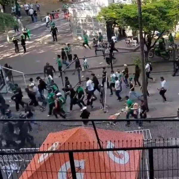 Disturbios a las afueras del Atanasio Girardot luego de protestas de hinchas de Atlético Nacional