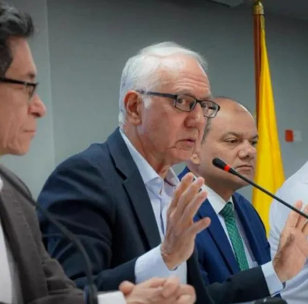 Procuraduría pidió cuentas por 7 billones de pesos al Ministerio de Salud