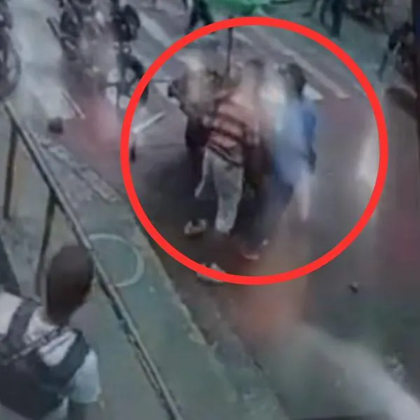 Imagen de cámaras por noticia sobre apuñalada de hombre en Bucaramanga