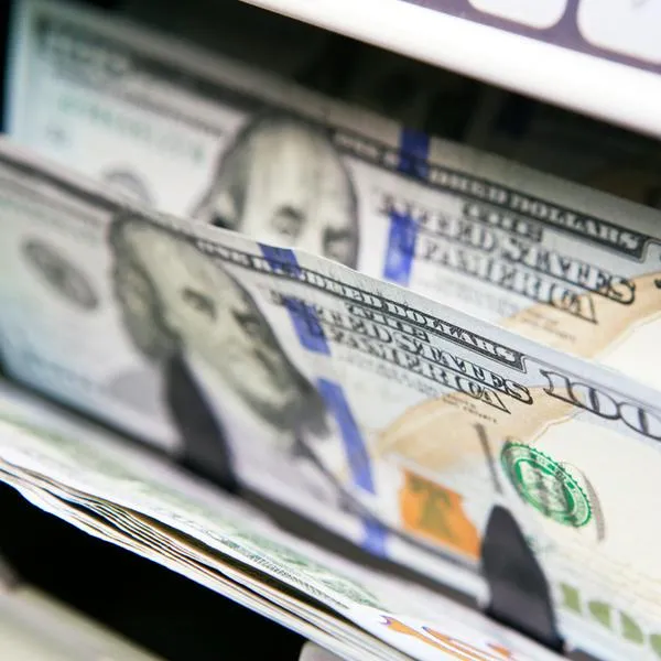 En cuánto está el dólar: TRM hoy cayó y quedó a nada de llegar a $3.900