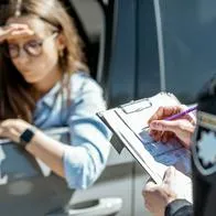 En Colombia hay seis tipo de multas de tránsito. Los precios de cada una de ellas va según la gravedad de la infracción.