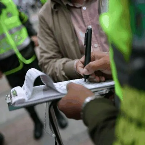 Bogotá hoy: así puede identificar falsos recibos para cobrar multas de empresas