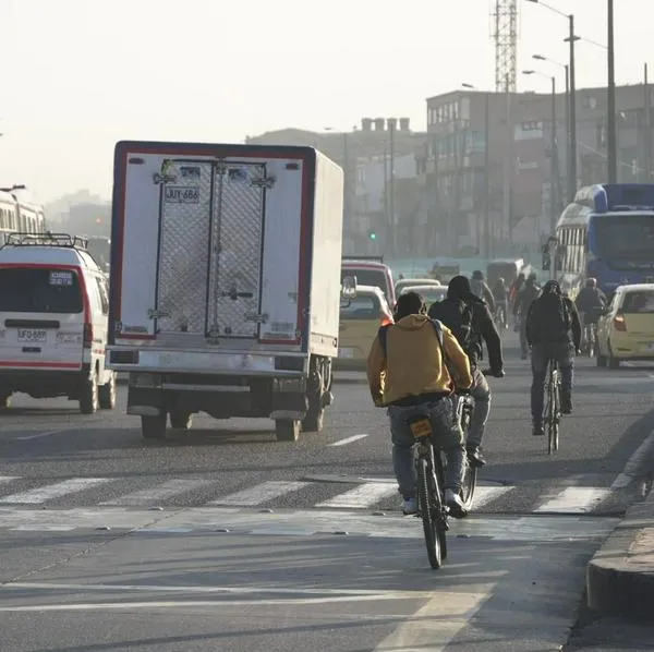 Ciclistas en Bogotá y las multas que pueden ponerles hasta de 2 millones de pesos