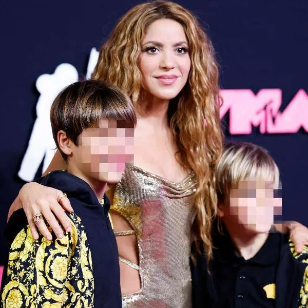 Foto de Shakira con sus hijos, en nota de que Milán, mayor de la cantante y Gerard Piqué apareció con nueva imagen muy cambiado.