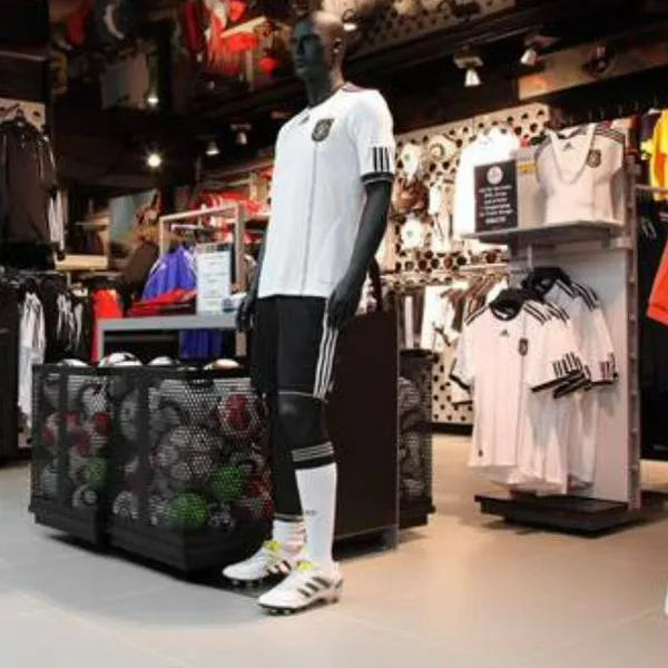 Alemania ya no vestirá camisetas de Adidas y confirmó que Nike será su proveedor oficial a partir de 2027 y hasta 2034.