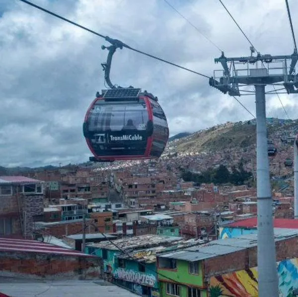 Transmilenio suspendió servicio de Transmicable en Bogotá por tormenta eléctrica