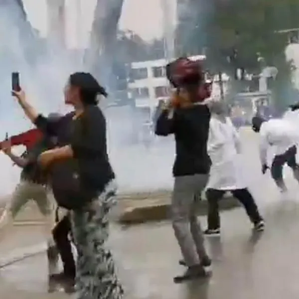 Disturbios en Universidad Nacional de Bogotá hoy; cierre de Transmilenio en calle 26
