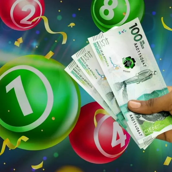 Bolas de lotería y billetes, en nota sobre qué descuentan si se gana más de 2'300.000 en Super Astro