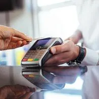 Préstamos, tarjetas de crédito y más bajan por nuevas tasas de interés que hay