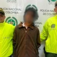 Capturan a hombre que le causó deformidad física a su madre por no darle plata para droga