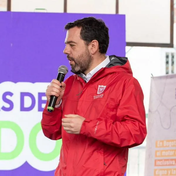 Alcalde Carlos Fernando Galán le puso fecha para entregar gigantesca obra en Bogotá e hizo anuncio sobre ampliación de trabajadores. 