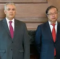 Iván Duque señala a Gustavo Petro. 