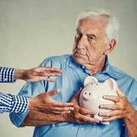Pensionados podrían perder derecho a mesada en Colombia bajo varias circunstancias, según Colpensiones