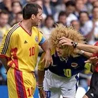 Recuerdos amargos de Colombia ante Rumania: al 'Pibe' le pisotearon sus pelucas