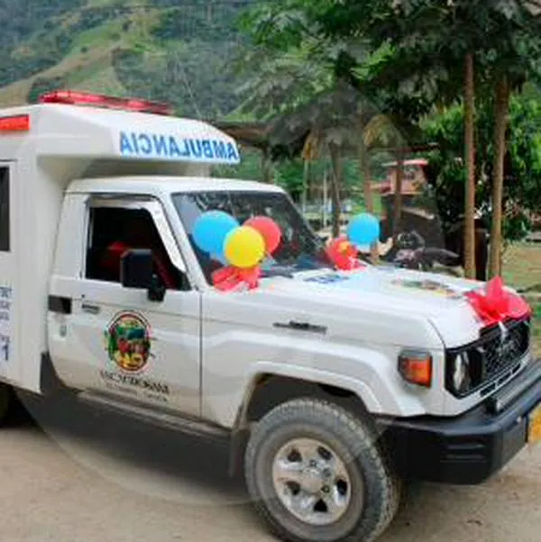 Disidencia de las Farc patrocinó compra de ambulancia y construcción de centro de salud en Cauca