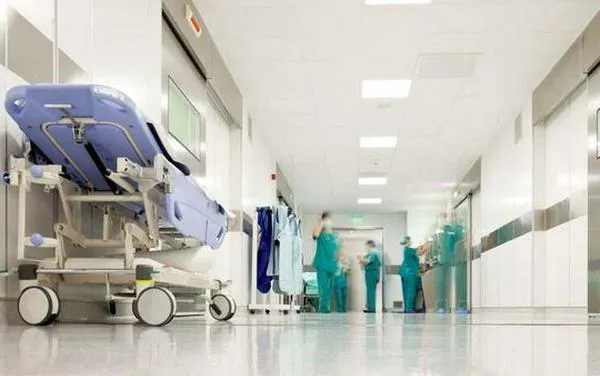 Alcaldía contempla asociaciones con hospitales privados en el nuevo modelo de salud