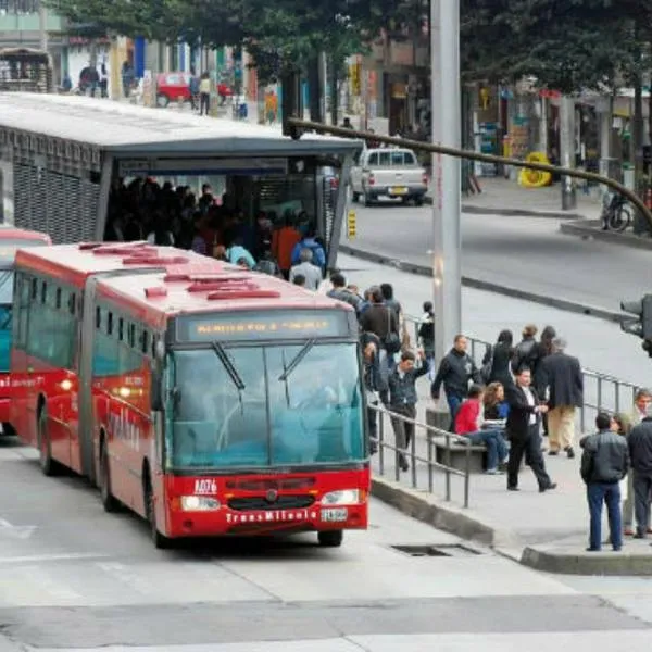 Cerrarán en Bogotá 6 estaciones de Transmilenio en la avenida Caracas y por las obras de Metro. Miles de ciudadanos se verán afectados por la medida. 