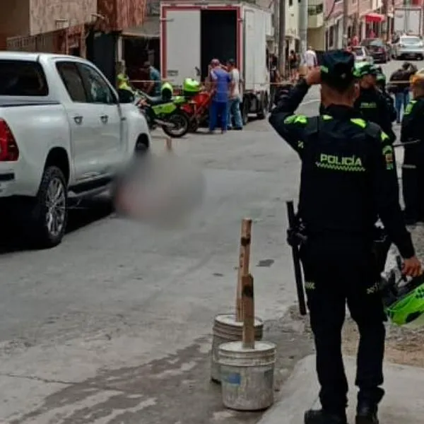 Lugar donde unos comerciantes en Medellín mataron a un presunto fletero que intentó robarlos luego de sacar dinero en el barrio Buenos Aires